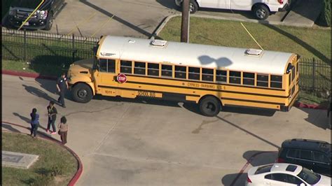 Field trip canceled after Cy-Fair ISD bus crashes into ditch - ABC13 Houston