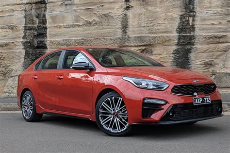 Kia Cerato GT sedan 2019 review | CarsGuide