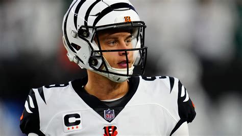 Joe Burrow leads Who Dey chant after Cincinnati's Thursday night win