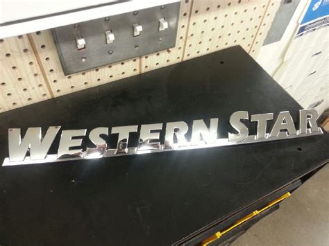 22-64093-000 | Western Star Trucks 4900EX Emblem for Sale