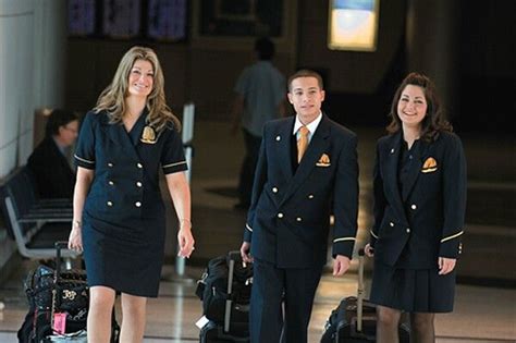 Continental Airlines Cabin Crew | Continental airlines, Airline cabin ...