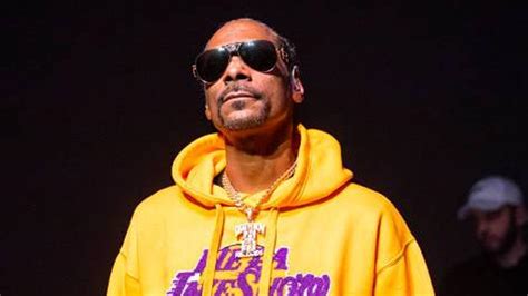 Singer Stacey Jackson reveals Snoop Dogg wants to be a ’friend’ to his children, than simply a ...