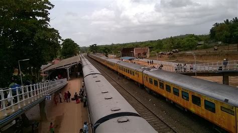 Kudal Railway Station Picture & Video Gallery - Railway Enquiry