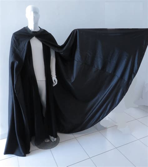 Darth Vader Cape & Tabard – Star Wars – Costume Prop Replica