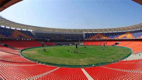 India Vs England Pictures Of The Worlds Largest Cricket Stadium In ...