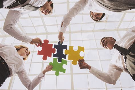 Top Team Building Tips - The HR Gazette and HRchat Podcast