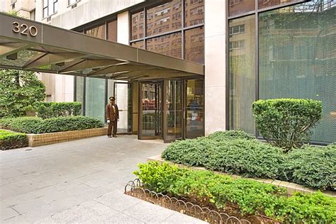 The Belmont at 320 East 46th St. in Turtle Bay : Sales, Rentals ...