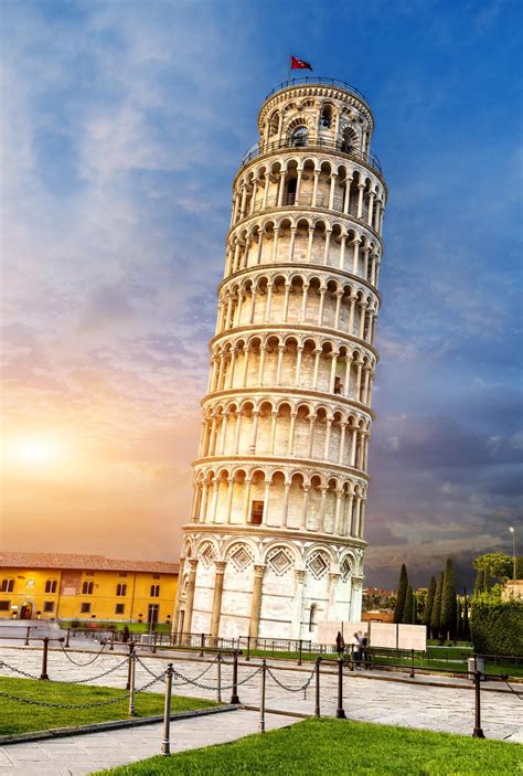 These Facts Reveal the Miracle That is the Leaning Tower of Pisa