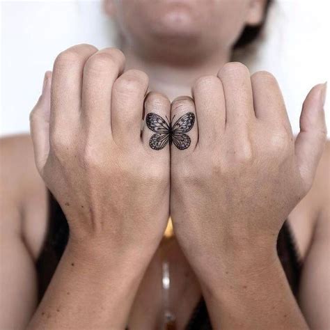 Tatuajes Pequeños on Instagram: “Matching butterfly 🦋 by @balazsbercsenyi · 🌎” in 2021 | Finger ...