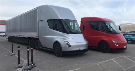 Tesla Semi Trucks Getting Over 600 Miles Of Range, According To Elon Musk
