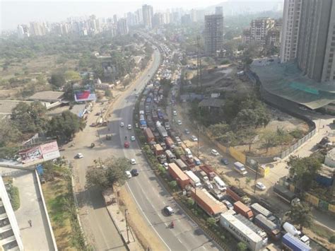 Tanker topples on Ghodbunder Road; massive traffic jam between Mumbai ...