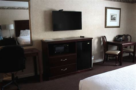 Guest Rooms – Shiretown Inn & Suites