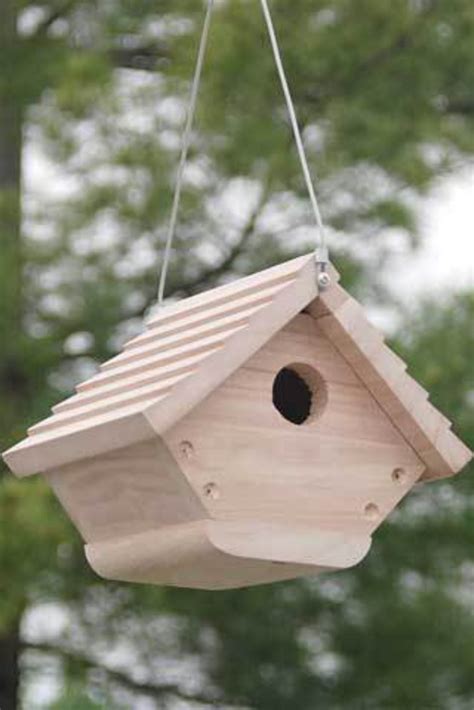 Classic Hanging Wren House🚛 | Wren house, Bird house plans, Decorative bird houses