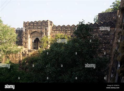 A view of the gate on mighty walls of Jhansi Fort in Jhansi, Uttar ...