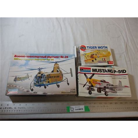 (3) Model Kits - military aircraft (different scales)