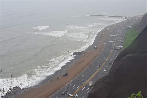 Playa Los Delfines en Miraflores