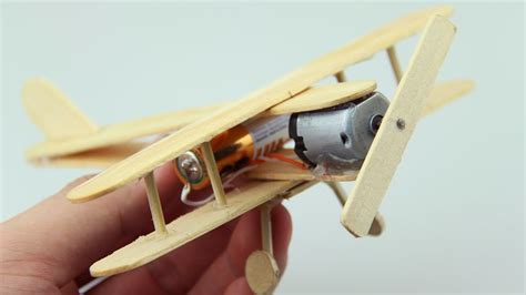 How to Make A Plane With DC Motor - Toy Wooden Plane DIY | Attività per bambini, Idee, Attività