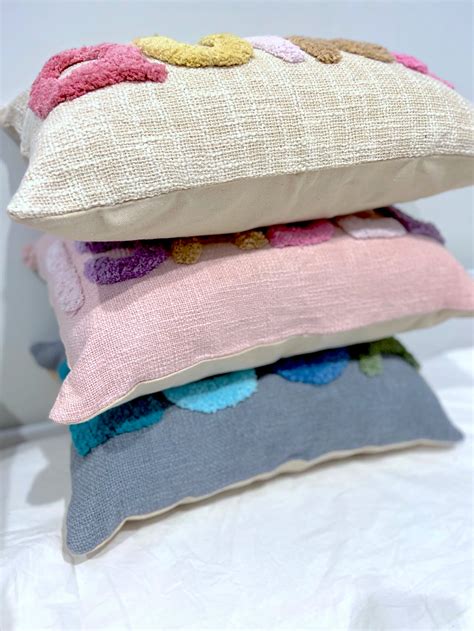 DESIGN YOUR CUSTOM PILLOWS-FLUFFY TUFTING – Textiles By Ella