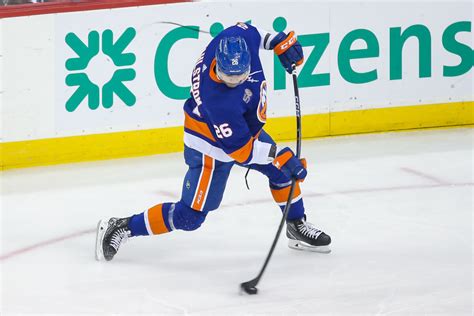 3 Trades the Islanders & Maple Leafs Can Make - The Hockey Writers ...