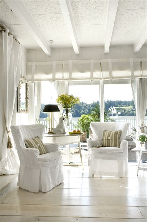 13 Ways to Add Ceiling Beams to Any Room - Town & Country Living