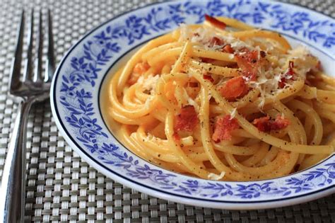 Simple Spaghetti Carbonara