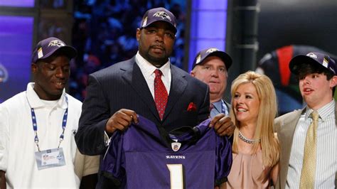 Michael Oher says ‘Blind Side’ family made millions off lie | Miami Herald