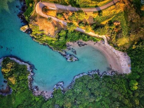 Premium Photo | Aerial photography of a beautiful cove