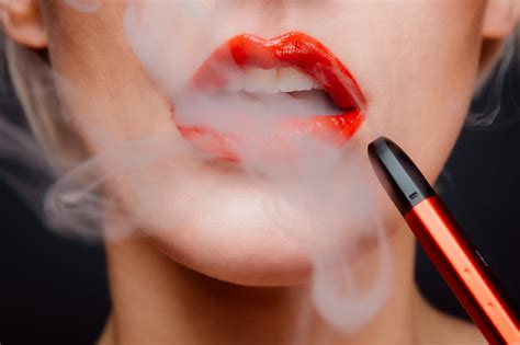 5 Best Juul Alternatives And Pod-Style Vapes On The Market - VapeGears.com