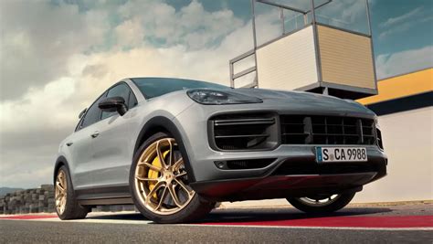 2022 Porsche Cayenne Coupe Trim Comparison | Los Angeles Area