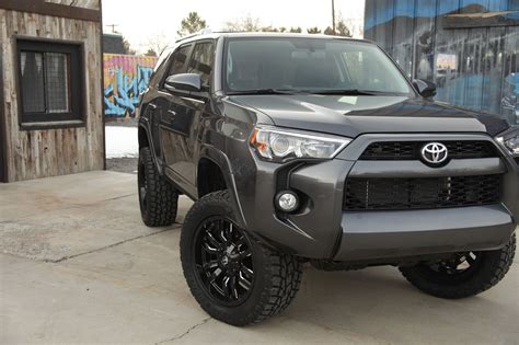 Toyota 4Runner 3/1 Leveling Lift Kit - TORQ ENGINEERING LLC