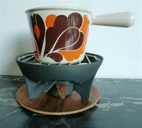 Le Creuset, - vintage fondue set - cast iron - Catawiki