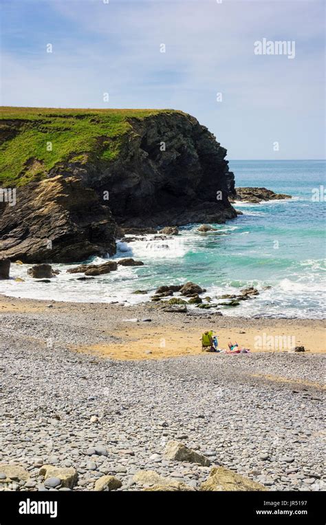 Dollar Cove beach at Gunwalloe, Lizard Peninsula, Cornwall, UK Stock Photo - Alamy