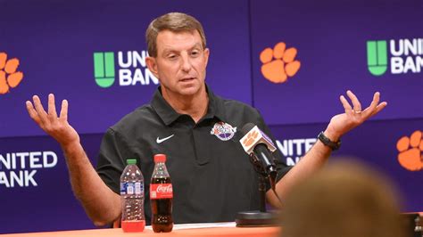 Dabo Swinney Defends Having College Football’s 2nd-Highest Salary | Yardbarker