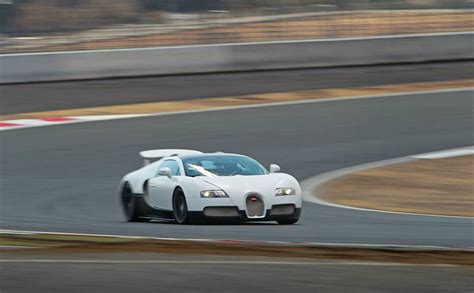 Bugatti Veyron Convertible 5 - Muscle Cars Zone!