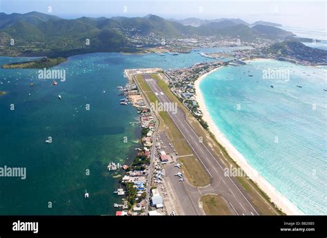 Sint Maarten the Princess Juliana International Airport Stock Photo - Alamy