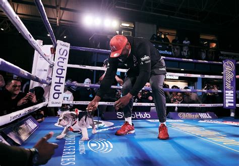 Photos: Derek Chisora Brings Close Friend To Open Workout - Boxing News