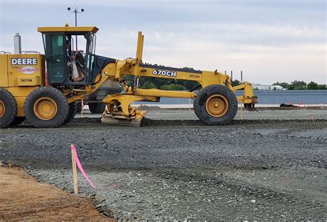 ROAD GRADERS WITH GPS ARE A MUST HAVE FOR YOUR HEAVY EQUIPMENT FLEET — ECI Technologies