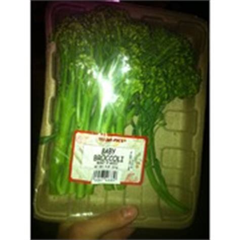 Trader Joe's Baby Broccoli: Calories, Nutrition Analysis & More | Fooducate
