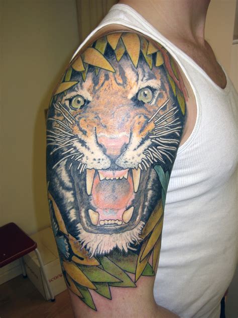 Tiger Claw Tattoo | www.galleryhip.com - The Hippest Pics