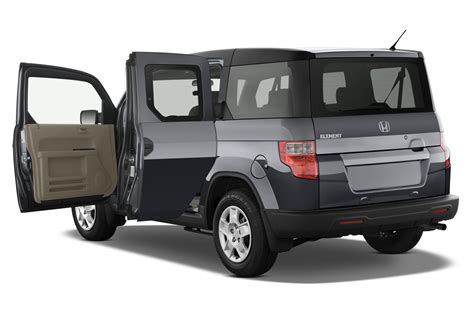 2010 Honda Element EX 4WD - Honda Crossover SUV Review - Automobile Magazine