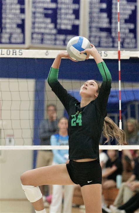 Girls' volleyball preview: Mira Costa seeking first section title since 2007