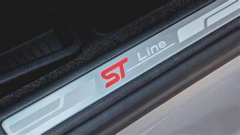 Ford Edge ST-Line Debuts as New Appearance Package | AutoTrader.ca