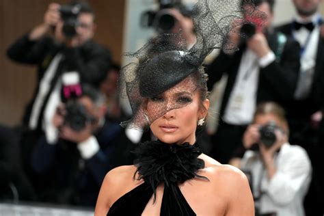 Jennifer Lopez Wins for Most Fascinator-Worthy Cat Eyes at the Met Gala 2023 | Vogue