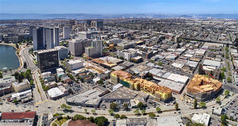 building downtown Oakland | Eric Sahlin Photography