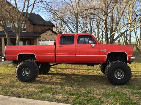 86 Chevy Crew 3+3 3500, 468ci, 12" suspension lift and 3" body lift on ...