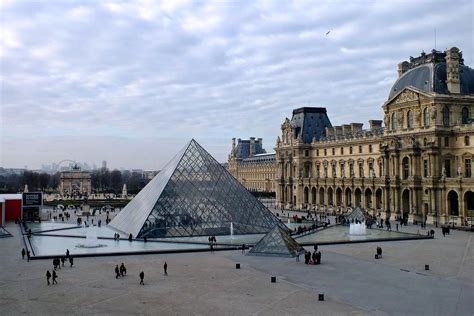 The Louvre Pyramid, Paris, France (1989)