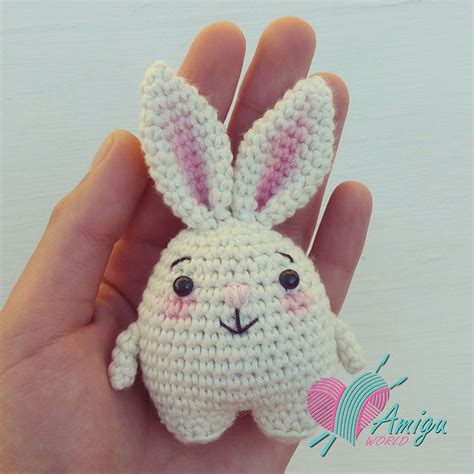 Bunny amigurumi crochet pattern