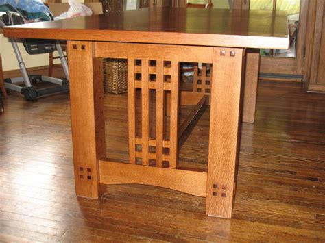 Arts & Crafts Inspired Dining Table - FineWoodworking