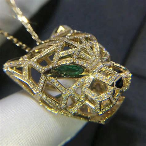 18K Panthère de Cartier Necklace in Yellow Gold with Paved Diamonds and Emerald | 18K Direct