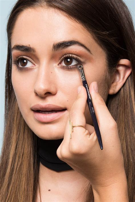 5 Tricks You Must Know To Sport The Double-Eyeliner Trend Right